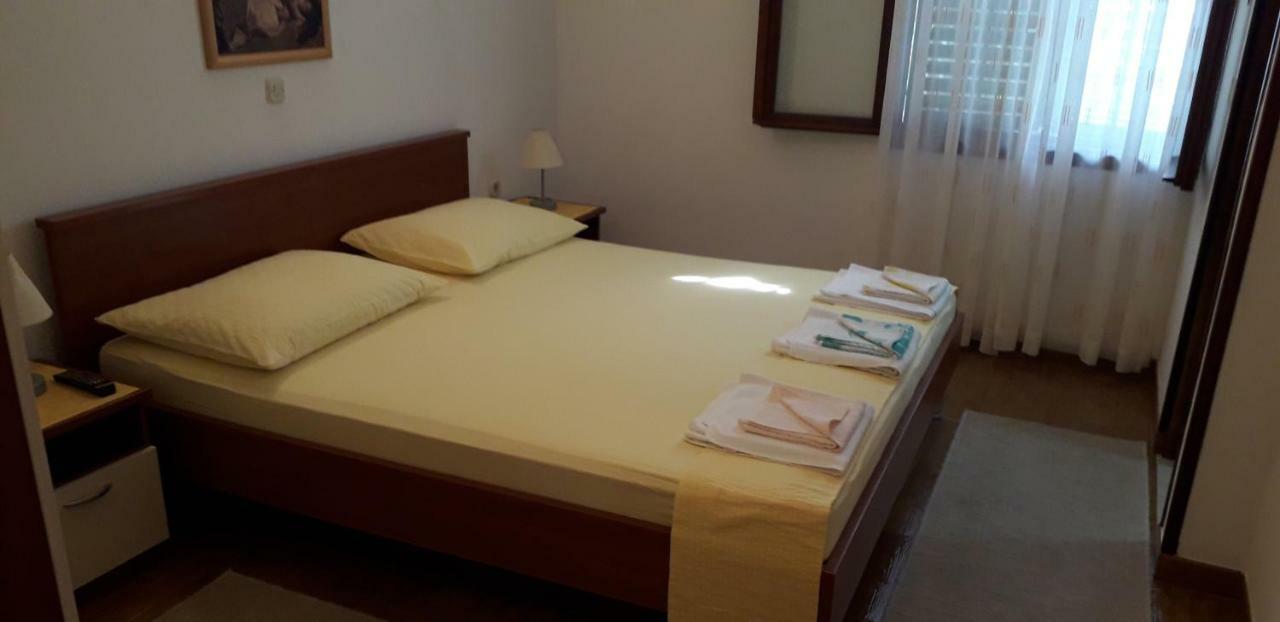 Apartment Perovic Baška Voda Esterno foto